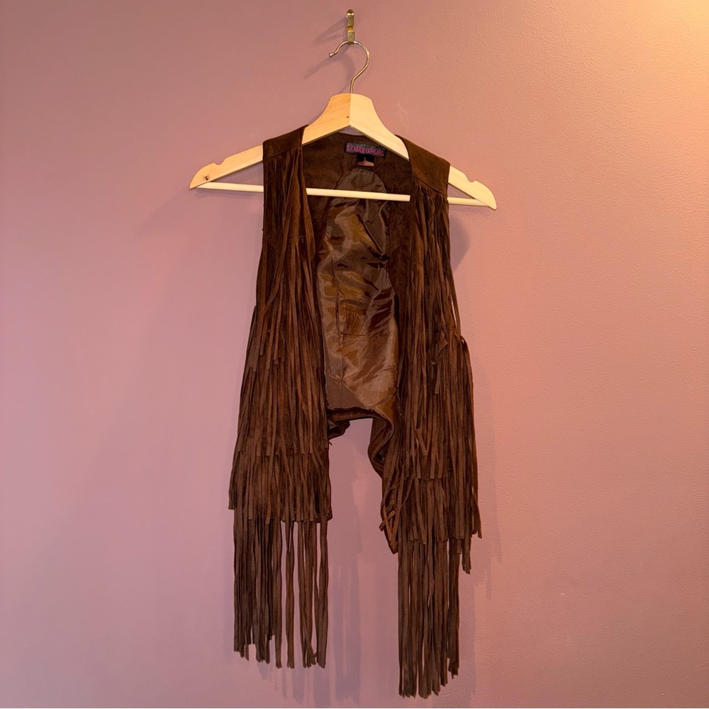 Rock & Roll Cowgirl Chocolate Fringe Vest - Picture 2 of 6